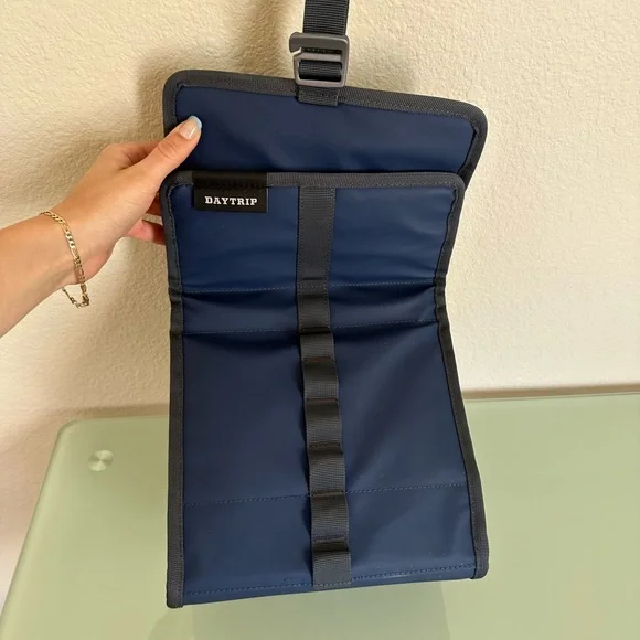 New Yeti Daytrip Lunch Bag - Picture 2 of 8